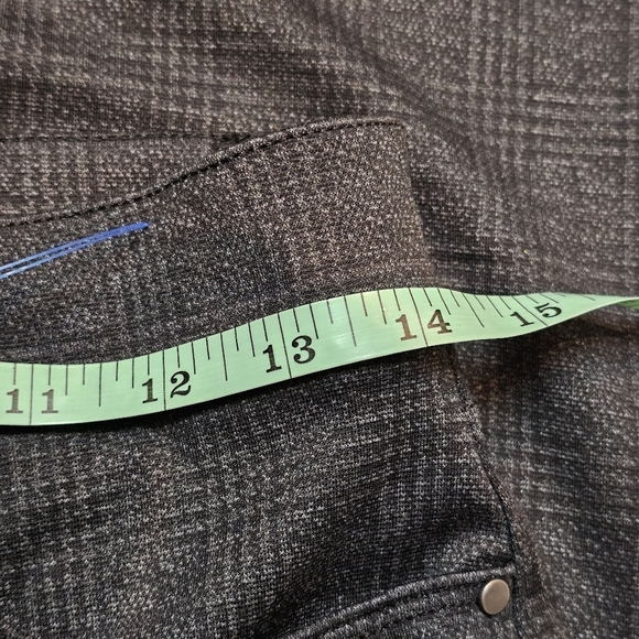 Croft & Barrow Women’s Gray Plaid Straight Leg Dress Pants Size 6 Regular 28” In - Picture 6 of 9